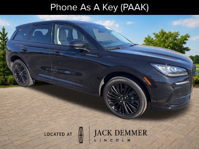 Used 2023 Lincoln Corsair AWD w/ Equipment Group 101A image 9