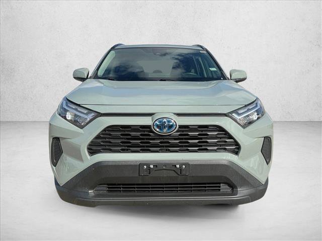 Used 2022 Toyota RAV4 XLE w/ Convenience Package AWD/4WD image 2