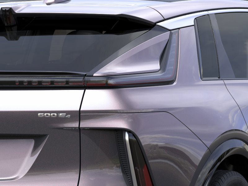 New 2025 Cadillac Lyriq Luxury AWD/4WD image 11