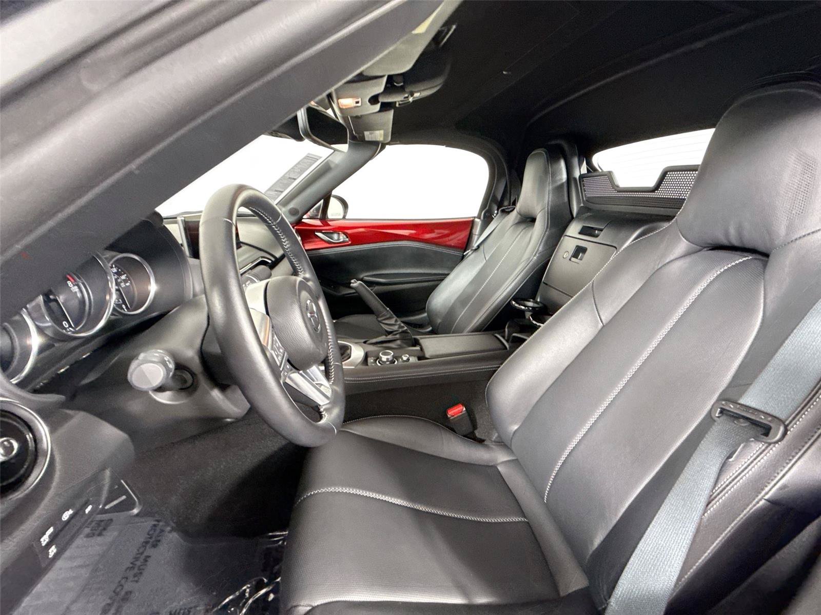 Certified 2025 MAZDA MX-5 Miata Grand Touring RWD image 3