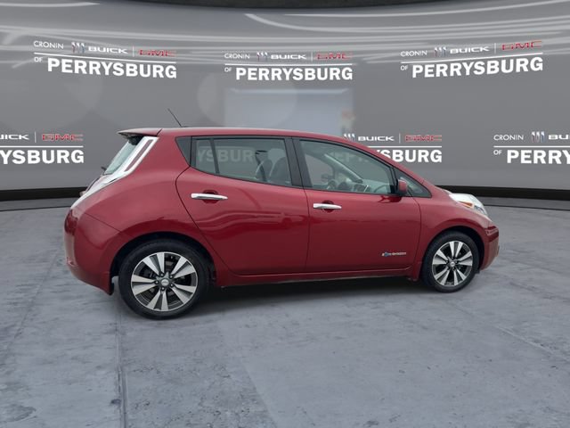 Used 2015 Nissan Leaf SL w/ Premium Package FWD image 8