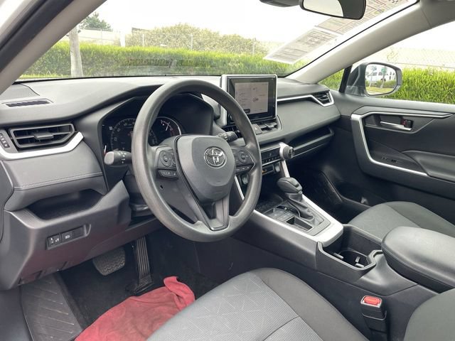Used 2024 Toyota RAV4 XLE FWD image 10