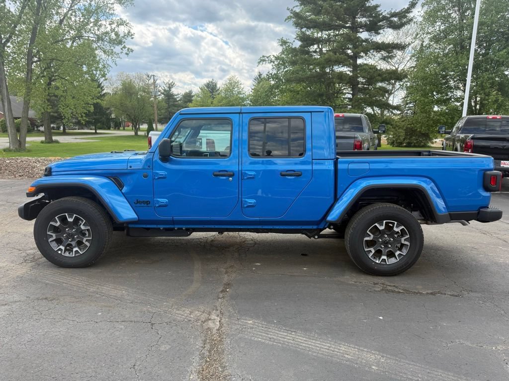New 2026 Jeep Gladiator Sport AWD/4WD image 6