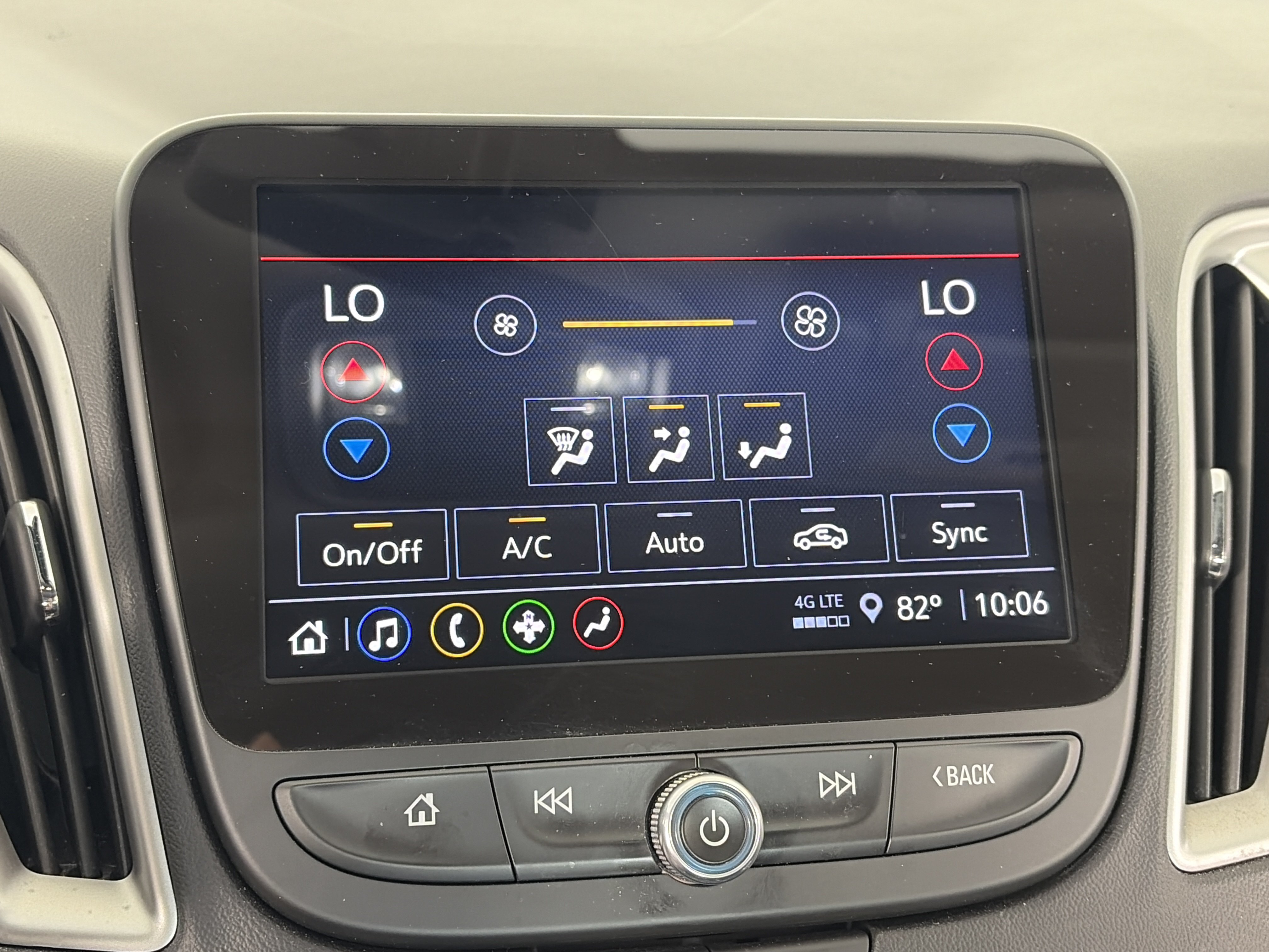 Used 2022 Chevrolet Malibu LT FWD image 20