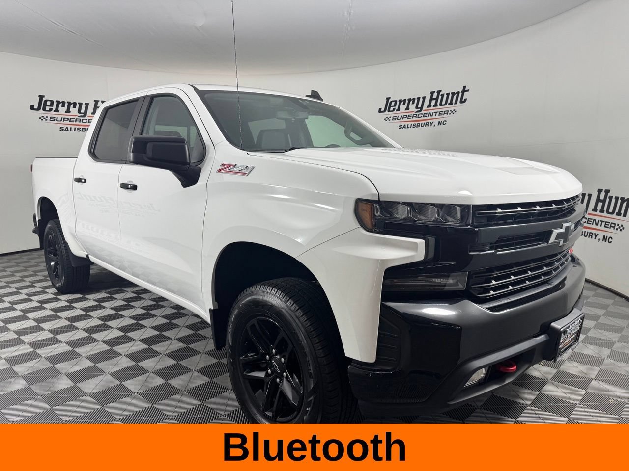 Used 2021 Chevrolet Silverado 1500 LT Trail Boss w/ Convenience Package II AWD/4WD image 6
