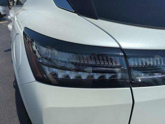 Certified 2025 Nissan Murano SL AWD/4WD image 18