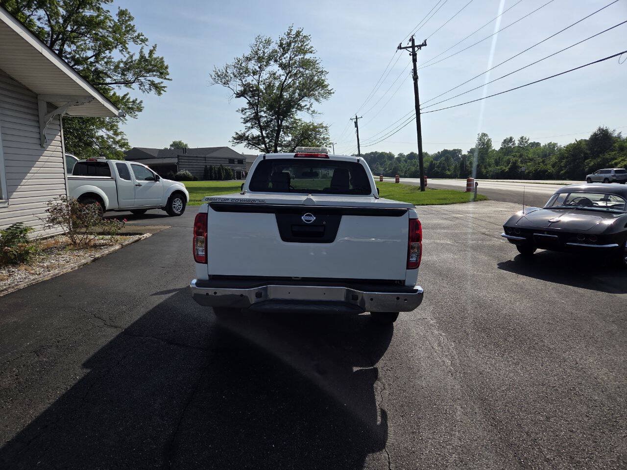 Used 2015 Nissan Frontier S RWD image 6