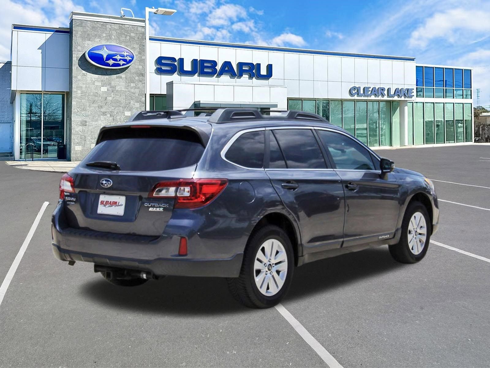 Used 2017 Subaru Outback 2.5i Premium AWD/4WD image 6