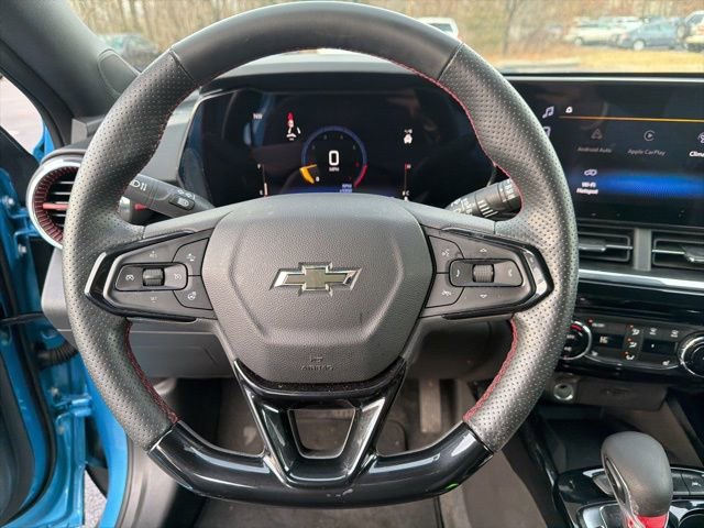 Used 2025 Chevrolet Trax RS w/ Sunroof Package image 20