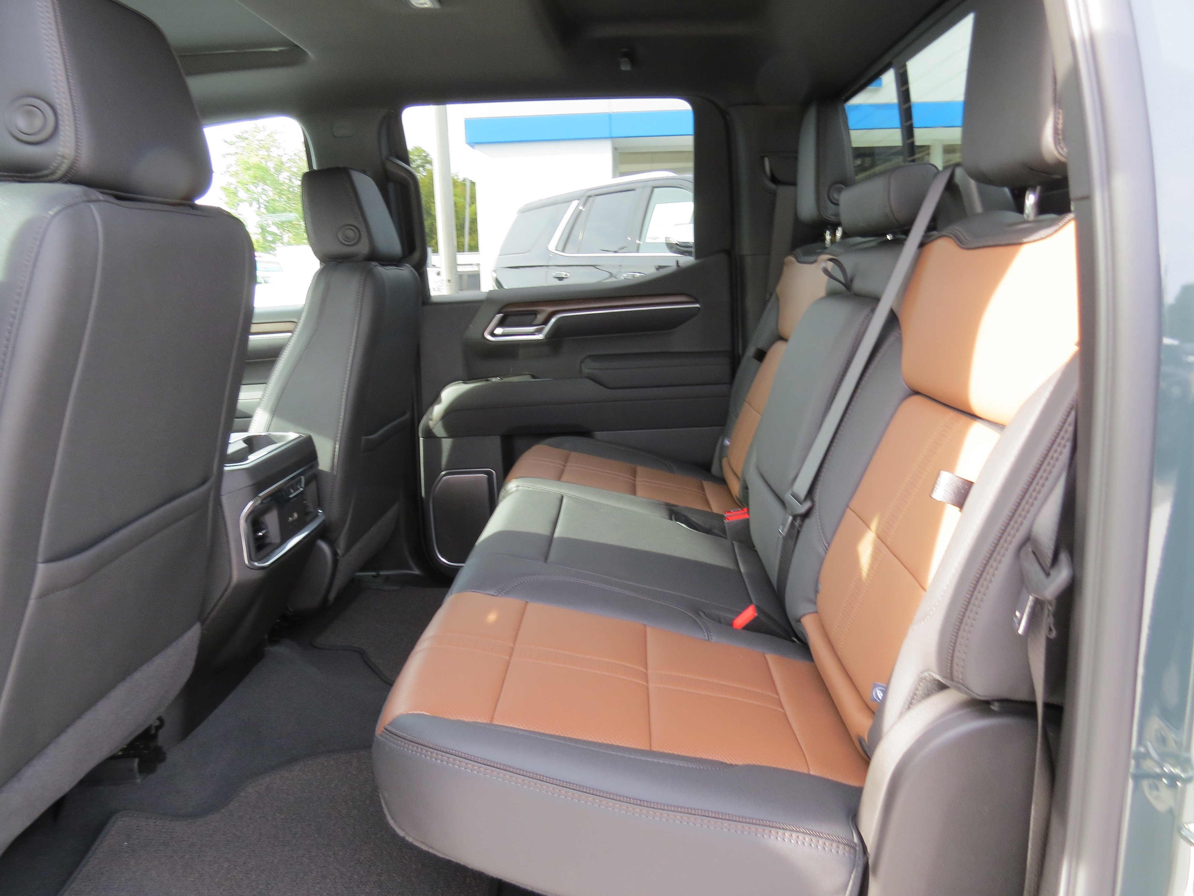 New 2026 Chevrolet Silverado 1500 High Country w/ Technology Package image 14