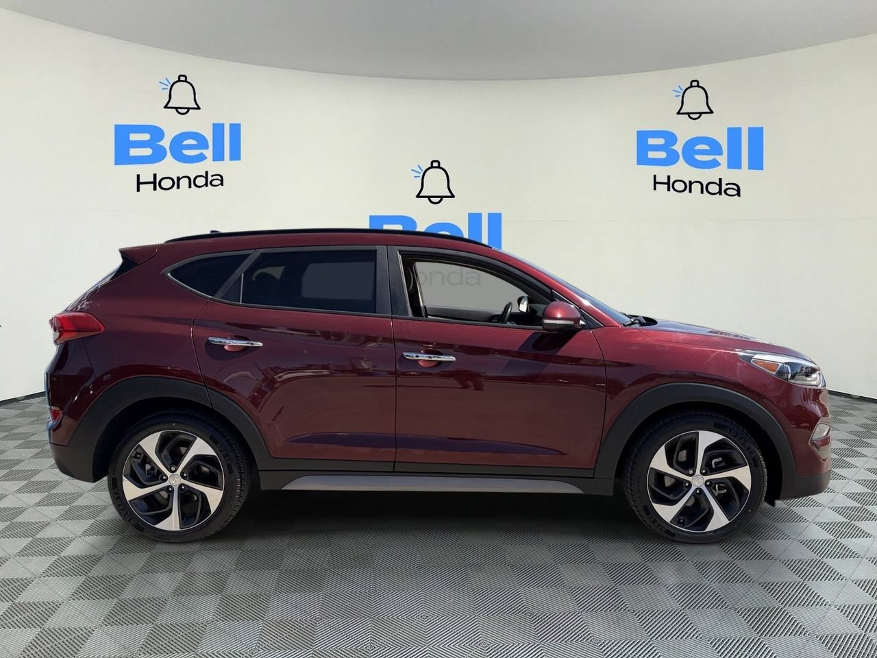 Used 2017 Hyundai Tucson Limited w/ Limited Ultimate Package 03 FWD image 5