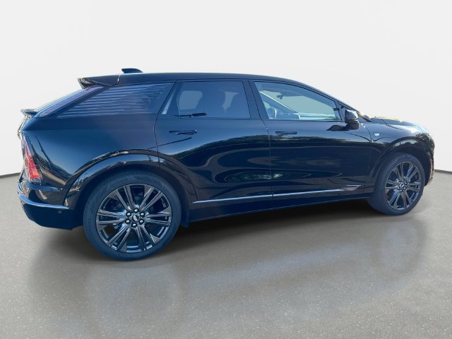 New 2027 Cadillac Optiq Premium Sport w/ LPO, Floor Liner Package AWD/4WD image 6