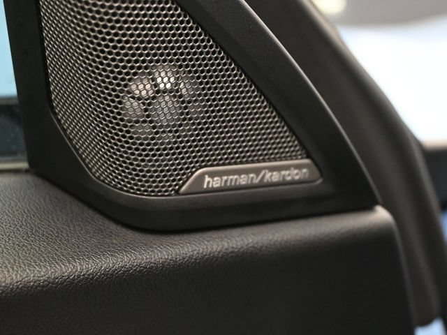 Used 2023 BMW M2 w/ Lighting Package RWD image 20