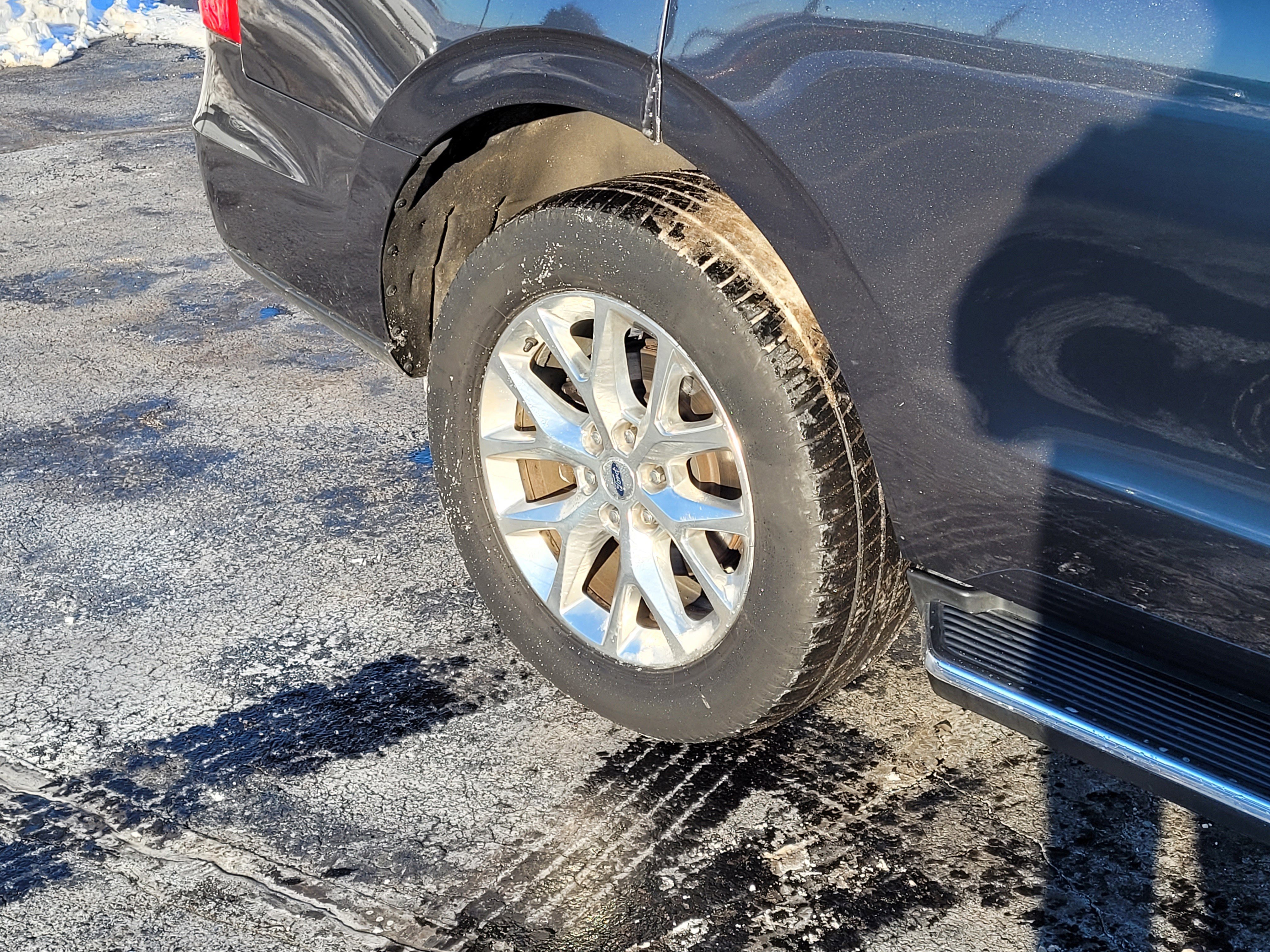 Used 2020 Ford Expedition XLT w/ Equipment Group 202A image 10