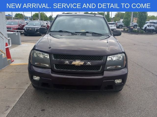 Used 2008 Chevrolet TrailBlazer LT w/ Sun And Sound Package AWD/4WD image 11