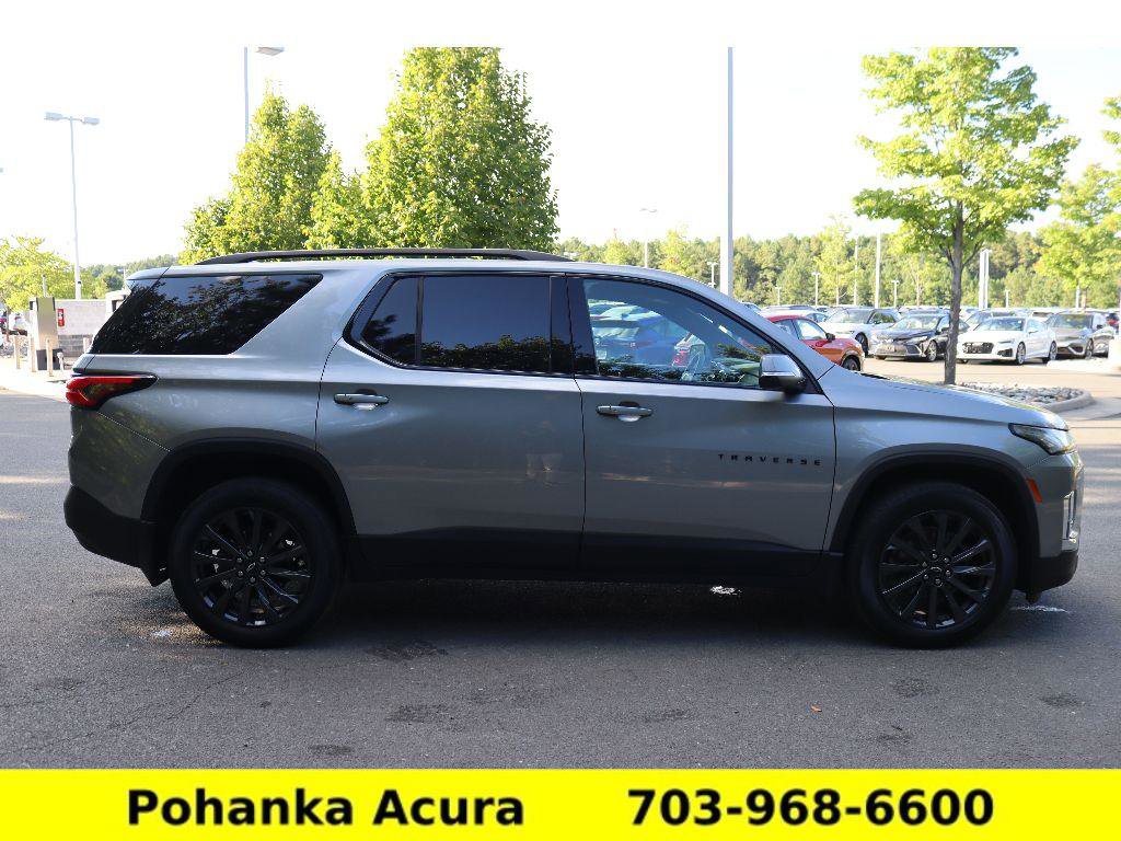Used 2023 Chevrolet Traverse RS image 8