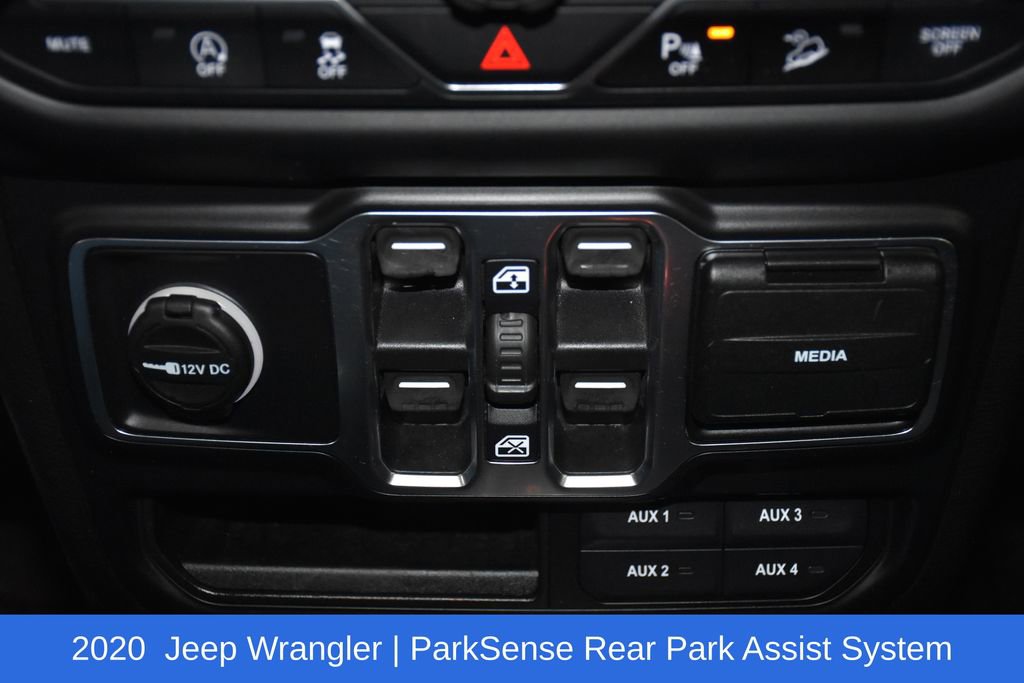 Used 2020 Jeep Wrangler Unlimited Sahara image 20