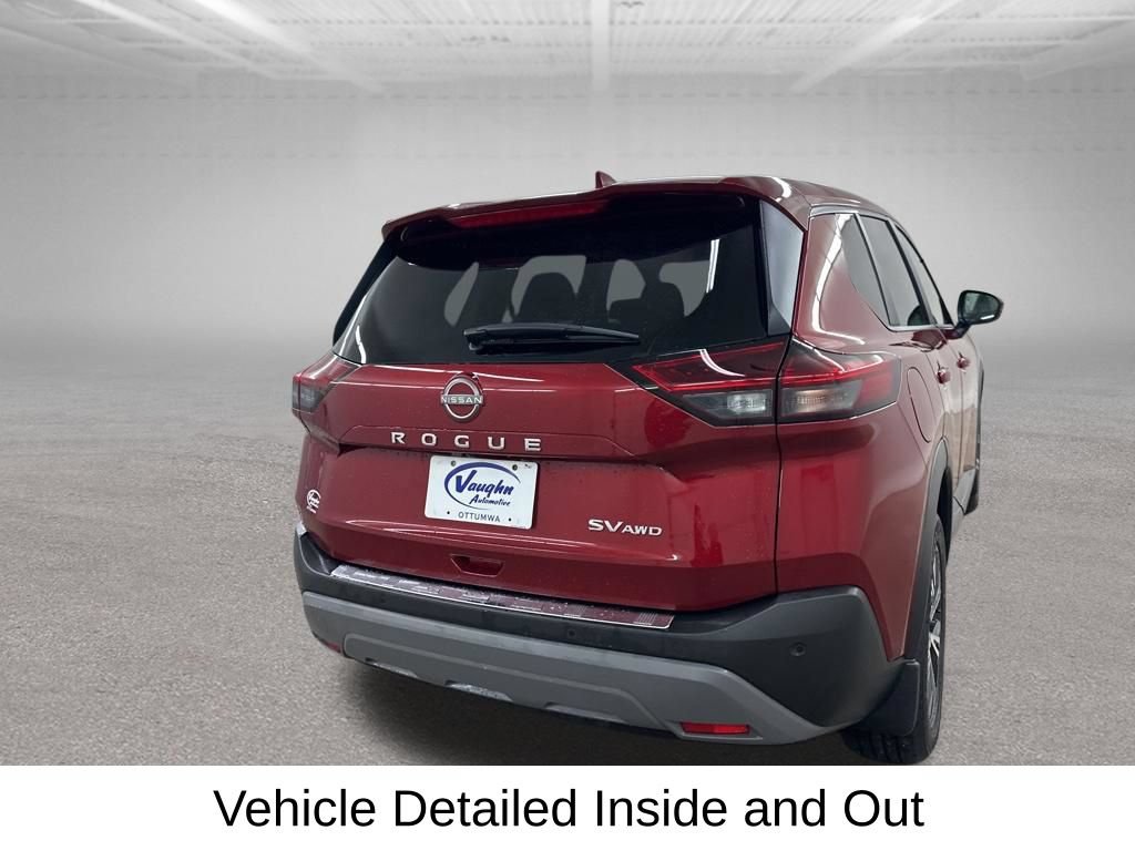 Used 2023 Nissan Rogue SV AWD/4WD image 13