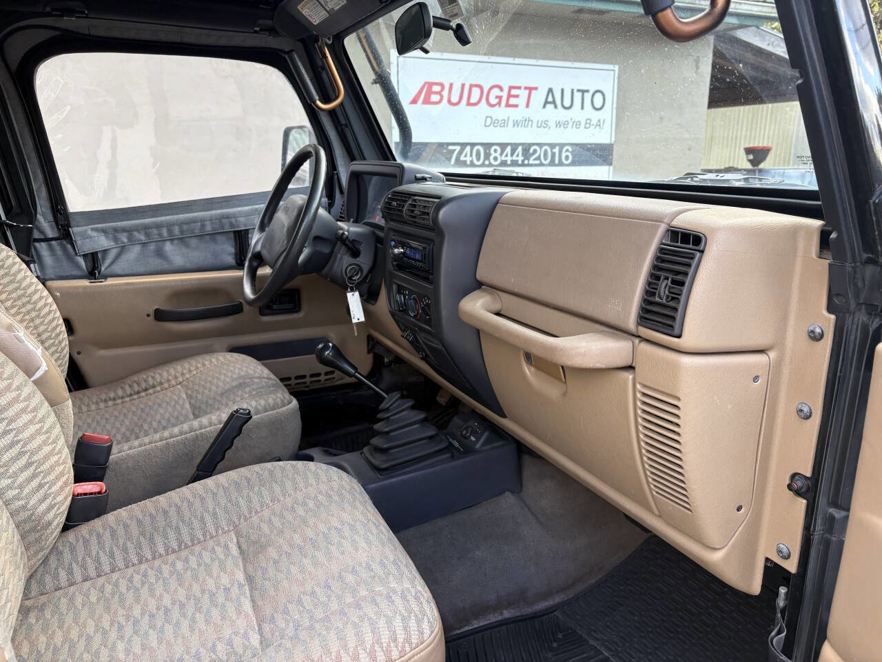 Used 2000 Jeep Wrangler SE image 24