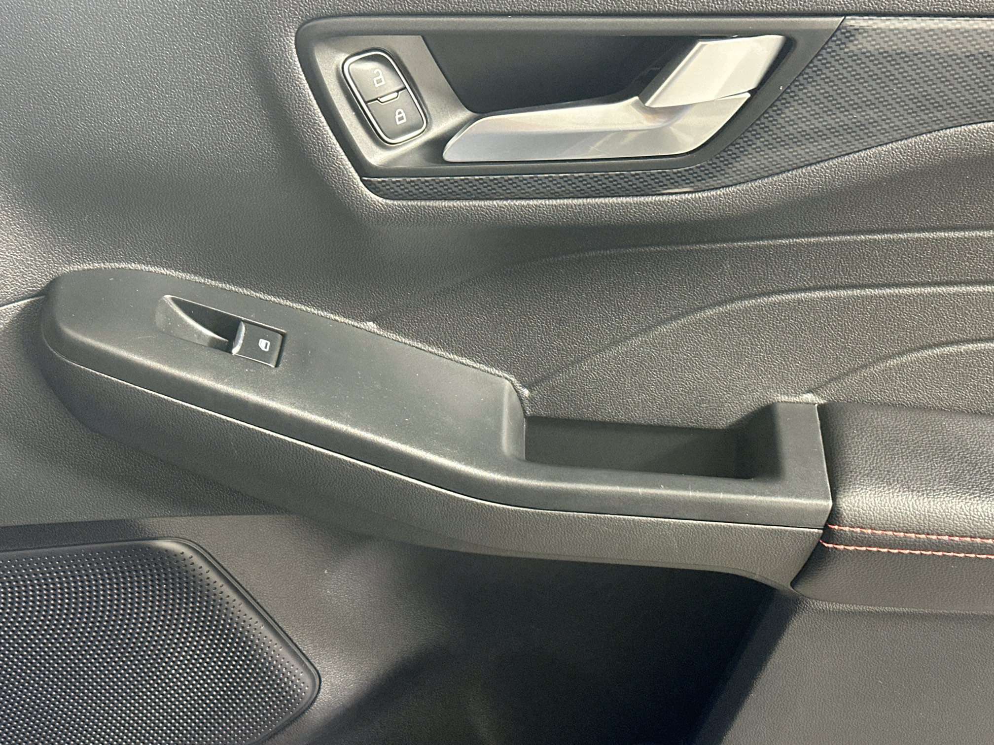 Used 2023 Ford Escape ST-Line w/ Tech Pack #1 FWD image 29