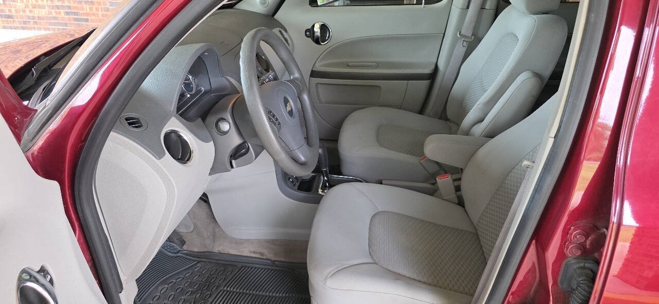 Used 2007 Chevrolet HHR LS FWD image 16