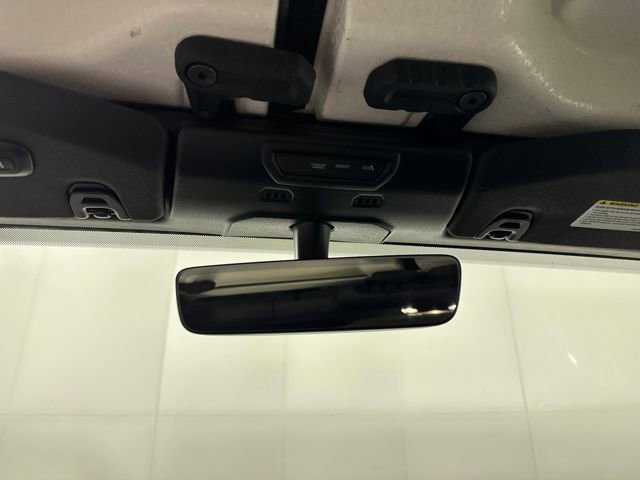 Used 2023 Jeep Wrangler Unlimited w/ Cold Weather Group image 24