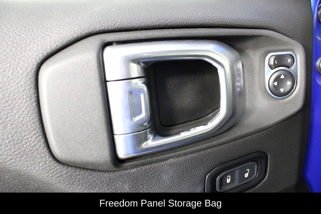 Used 2024 Jeep Wrangler Unlimited Sahara image 17