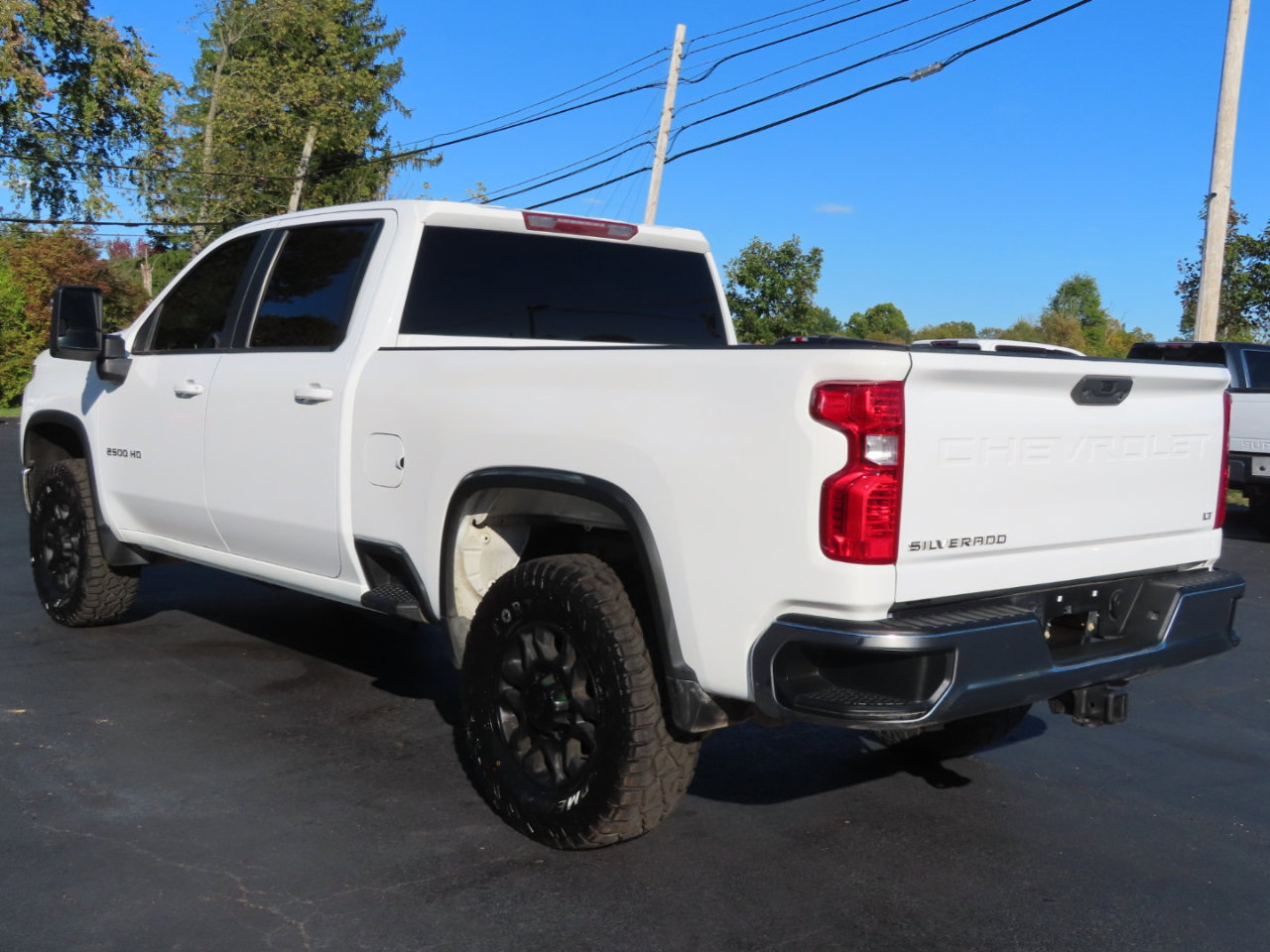 Used 2021 Chevrolet Silverado 2500 LT w/ Z71 Off-Road Package image 4