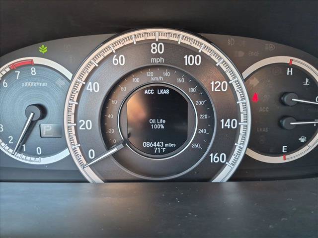 Used 2017 Honda Accord EX image 11