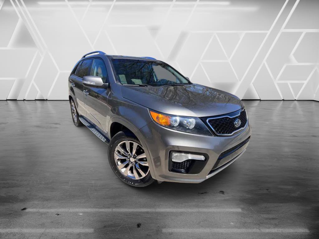 Used 2013 Kia Sorento SX w/ SX Premium Pkg image 3