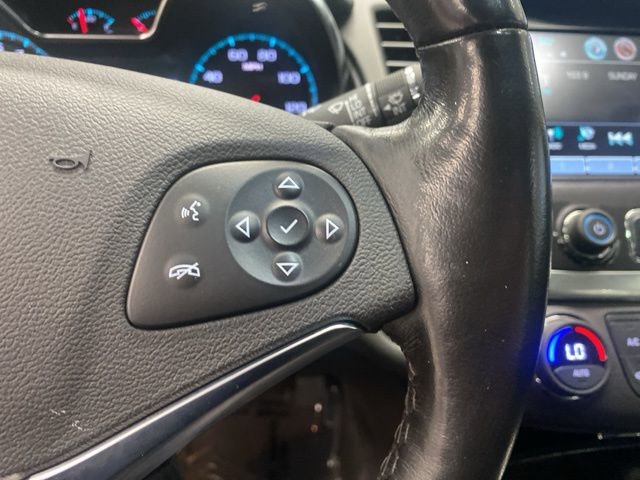 Used 2020 Chevrolet Impala LT w/ LT Convenience Package image 16
