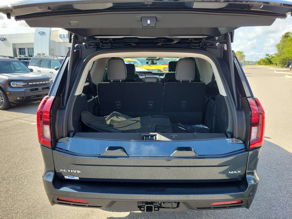 New 2026 Ford Expedition Max Active AWD/4WD image 11