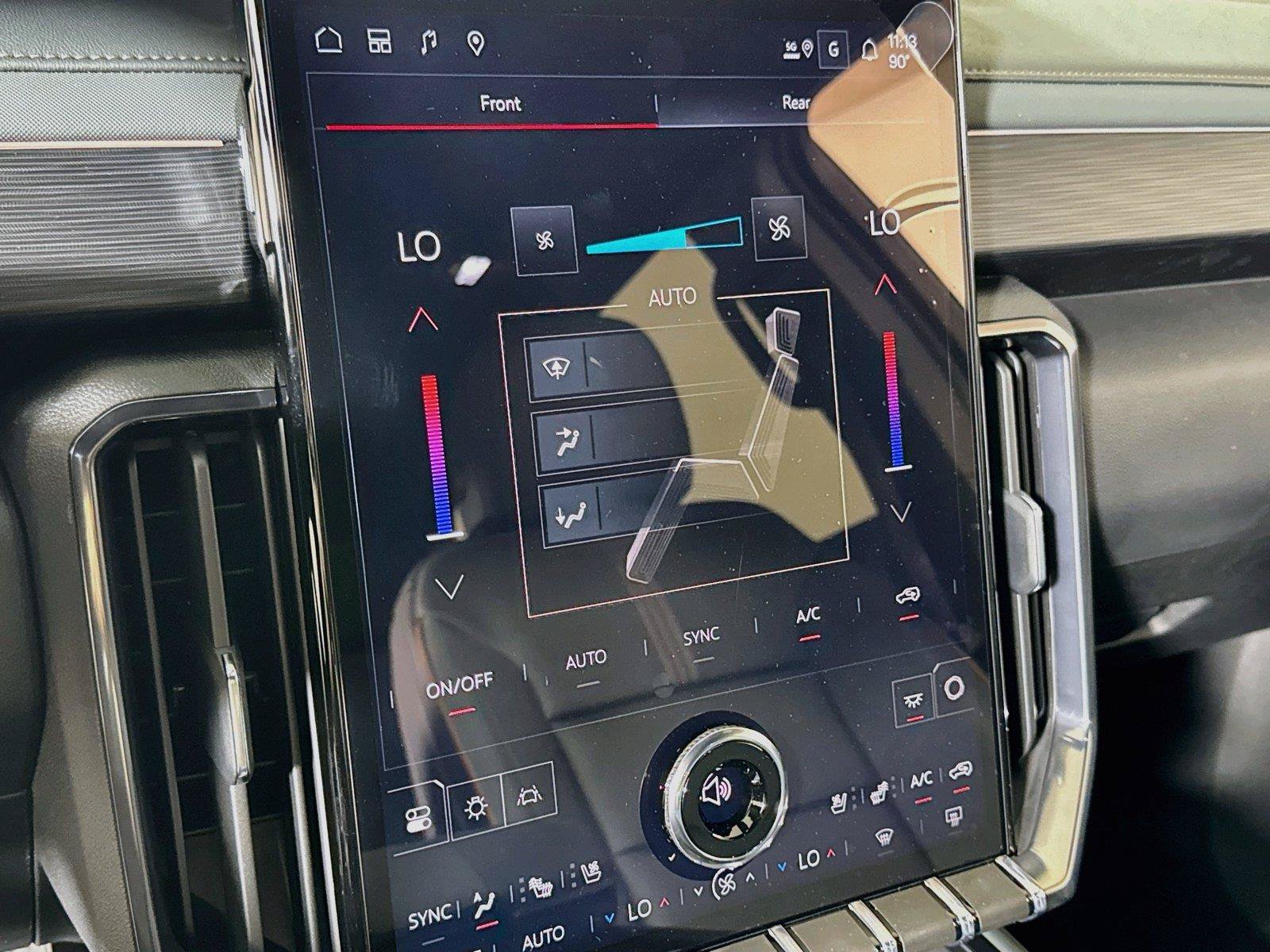 New 2026 GMC Acadia AT4 w/ Luxury Package AWD/4WD image 10
