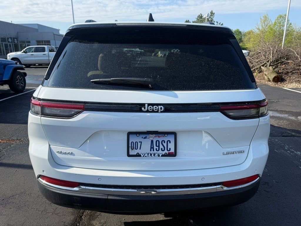 Certified 2024 Jeep Grand Cherokee Limited AWD/4WD image 6