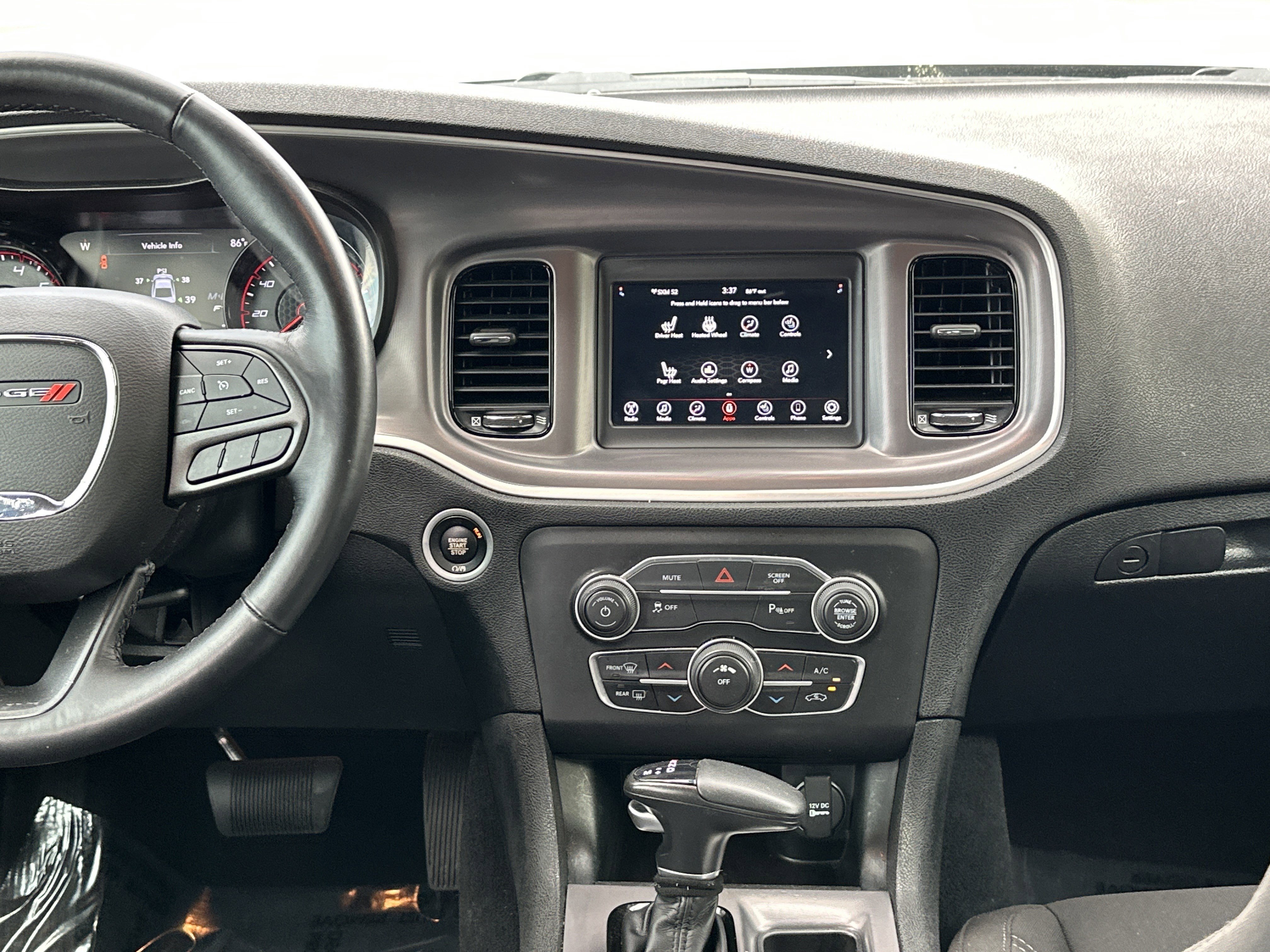 Used 2022 Dodge Charger SXT w/ Blacktop Package image 30