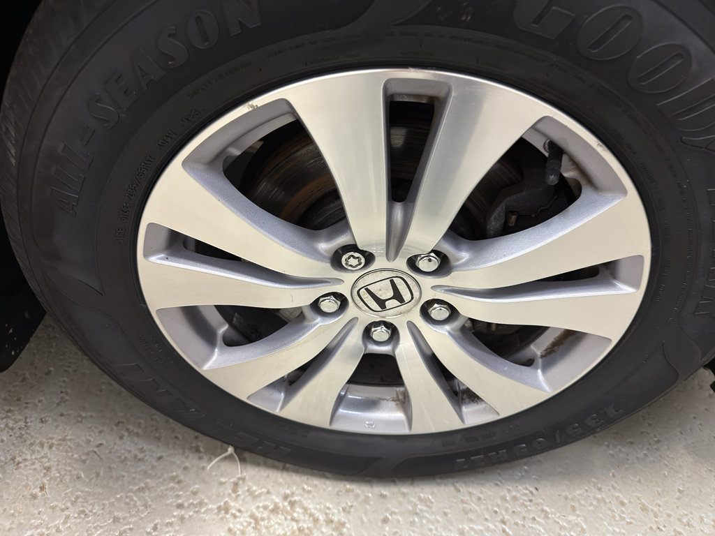 Used 2017 Honda Odyssey SE image 34
