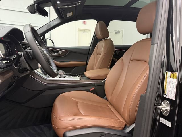 Used 2025 Audi Q7 3.0T Premium Plus image 12