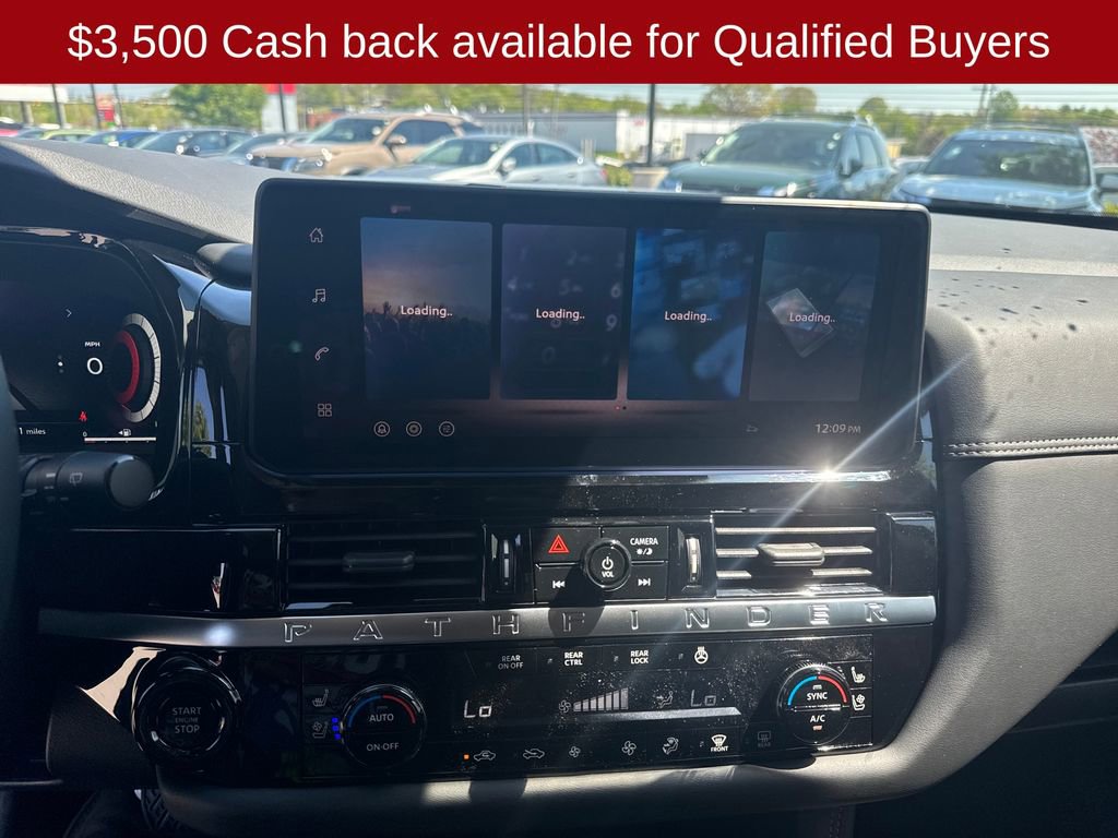 New 2026 Nissan Pathfinder Platinum image 17