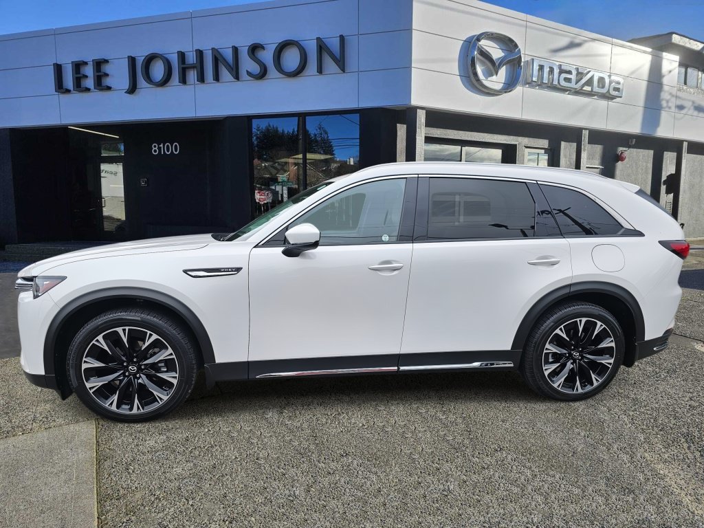 Certified 2024 MAZDA CX-90 Plug-In Hybrid w/ Premium Pkg AWD/4WD image 2