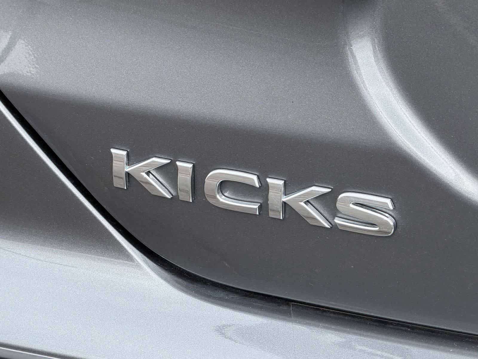 Certified 2025 Nissan Kicks Play S FWD image 29