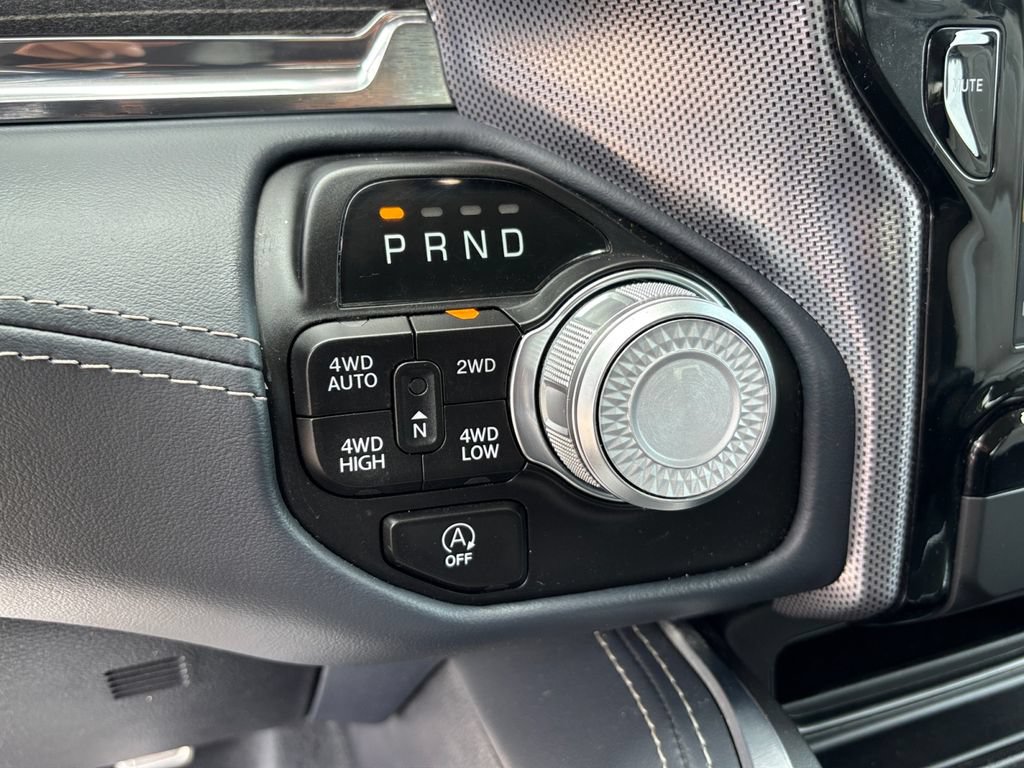 Used 2024 RAM 1500 Limited AWD/4WD image 28