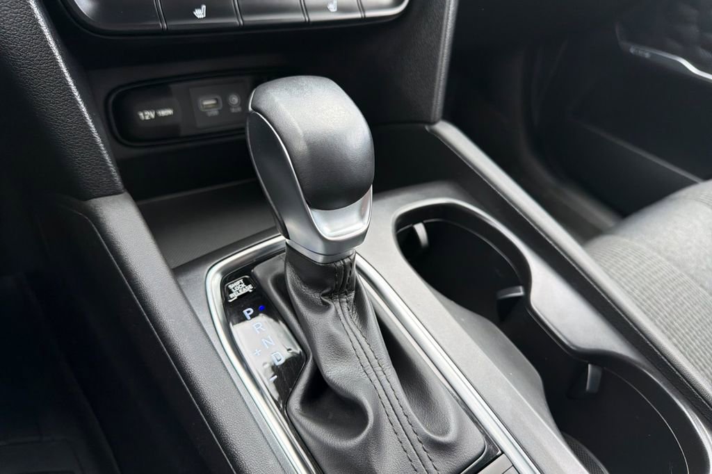 Used 2019 Hyundai Santa Fe SEL image 18