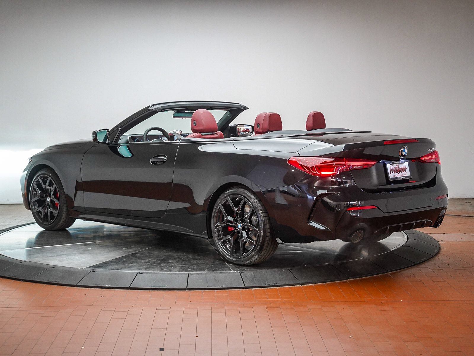 New 2026 BMW 430i Convertible w/ M Sport Package RWD image 2