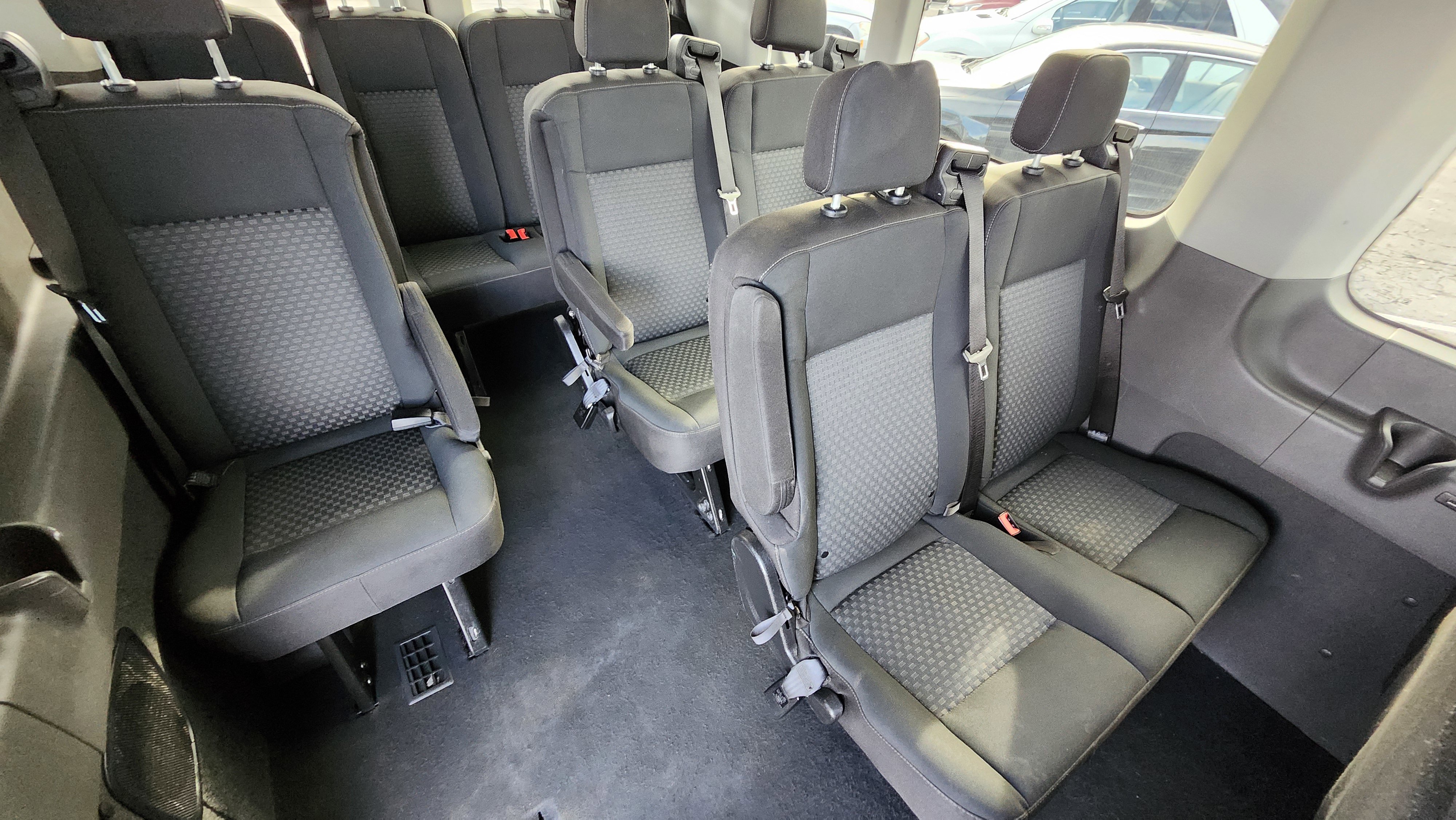 Used 2022 Ford Transit 350 XLT image 23