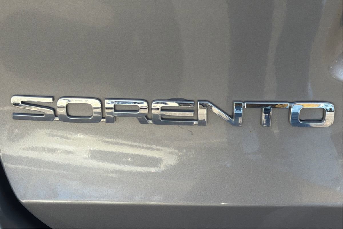Used 2019 Kia Sorento EX image 24