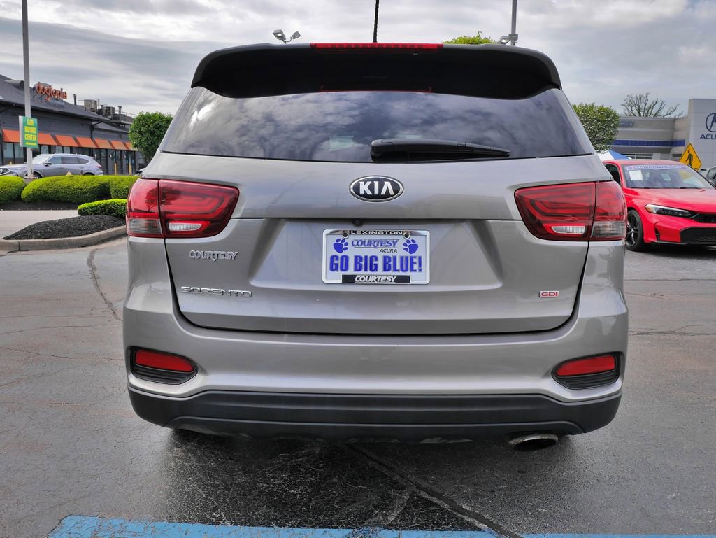 Used 2019 Kia Sorento LX AWD/4WD image 6