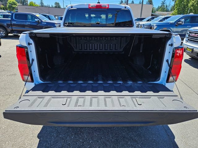 Used 2024 Chevrolet Colorado ZR2 w/ ZR2 Convenience Package III AWD/4WD image 16