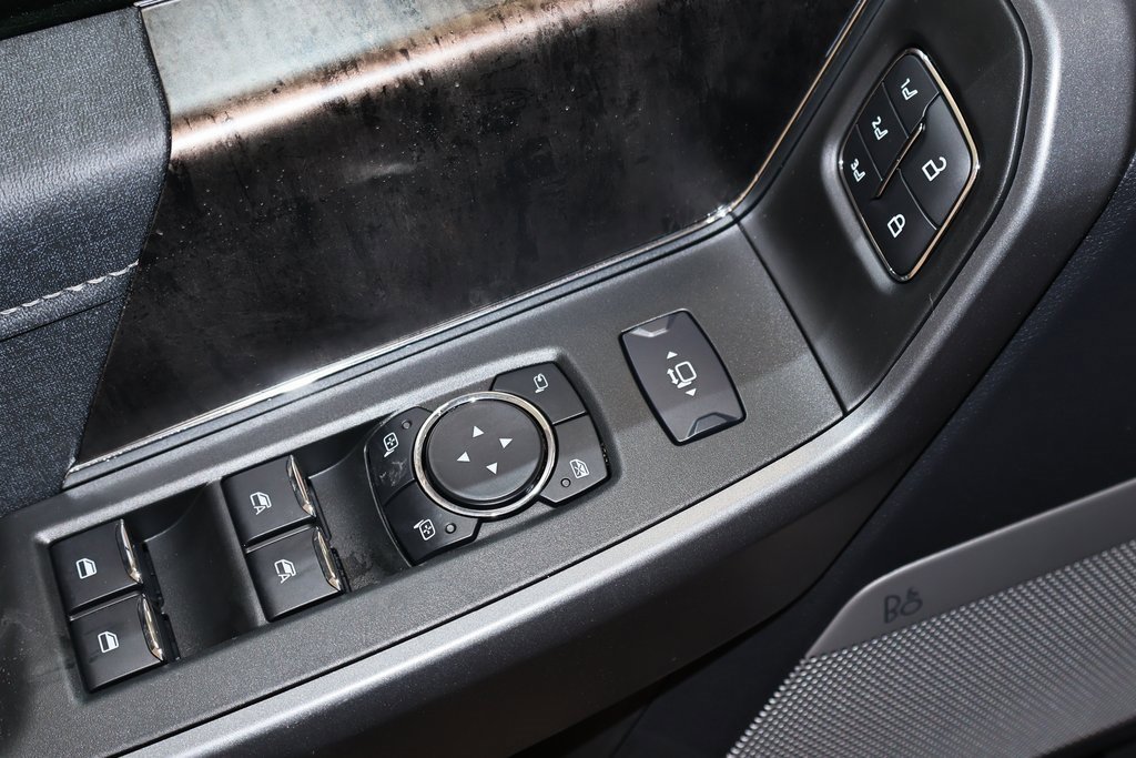 New 2025 Ford F350 Lariat w/ Lariat Ultimate Package image 10