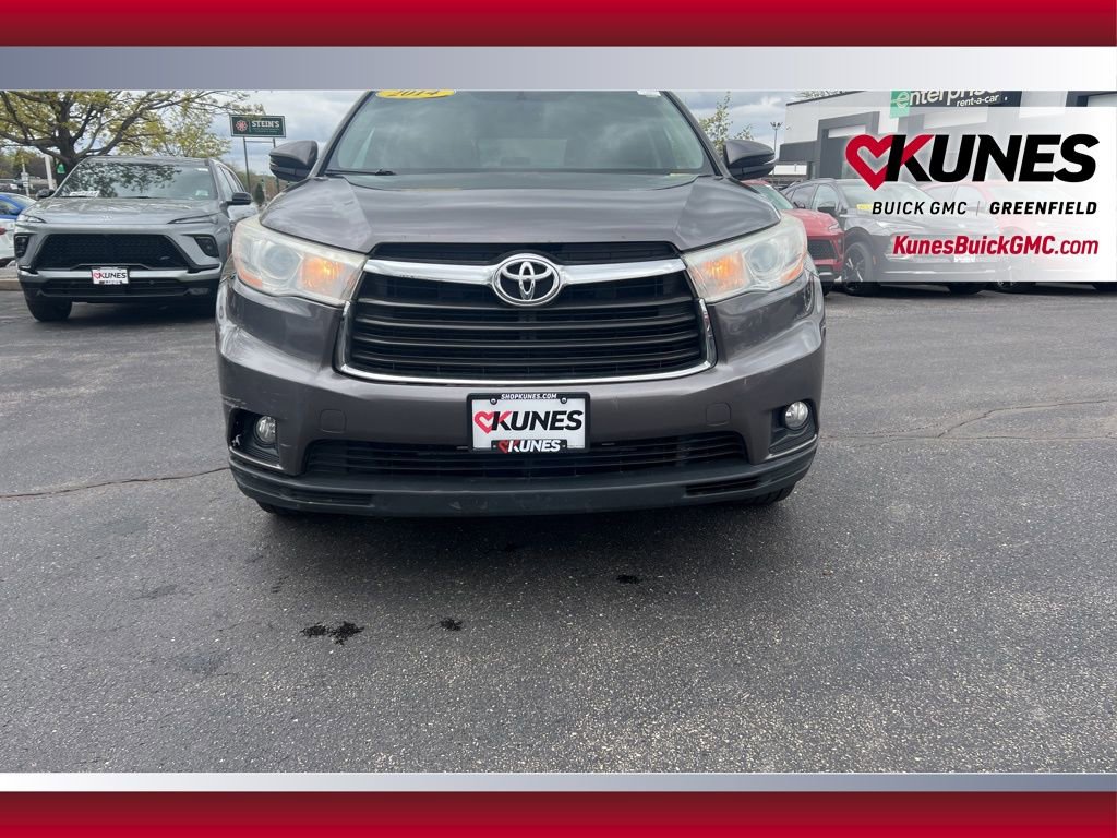 Used 2014 Toyota Highlander XLE AWD/4WD image 14