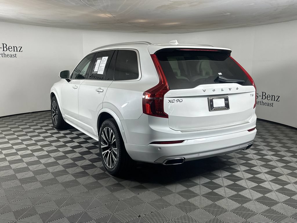 Used 2021 Volvo XC90 T5 Momentum w/ Climate Package FWD image 5
